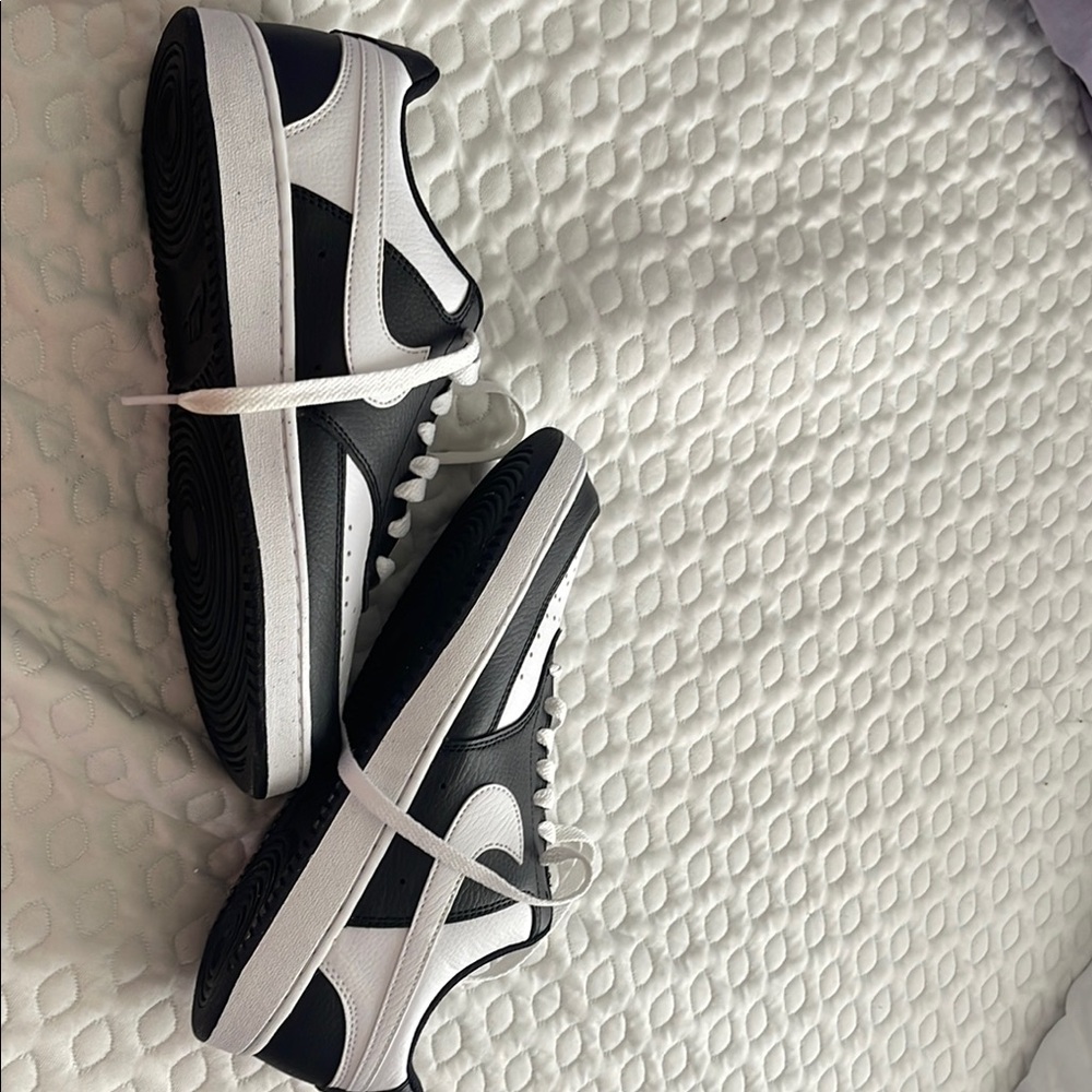 Classic Black and White Women's Sneakers